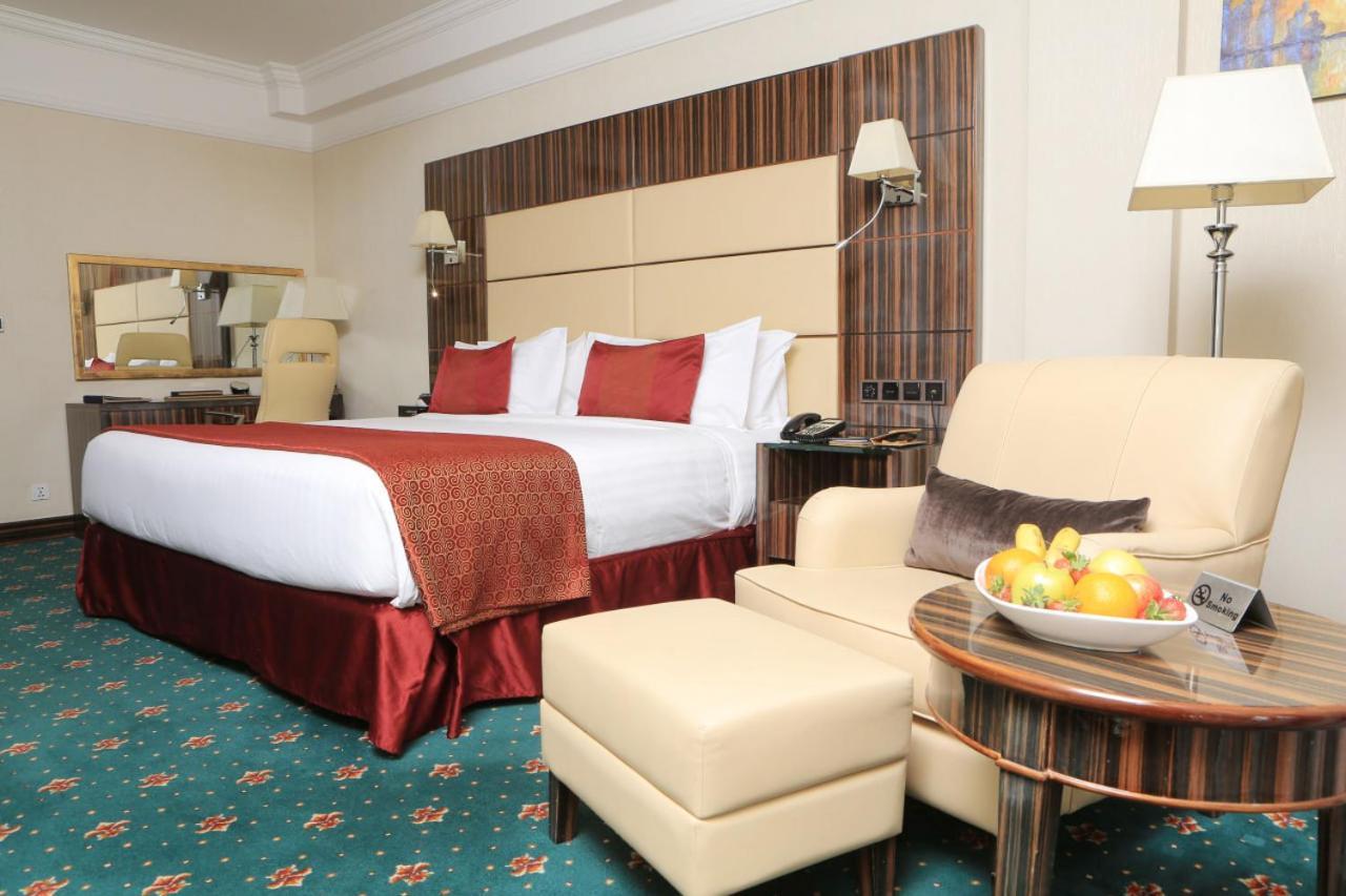 Golden Tulip Addis Ababa Ξενοδοχείο Εξωτερικό φωτογραφία