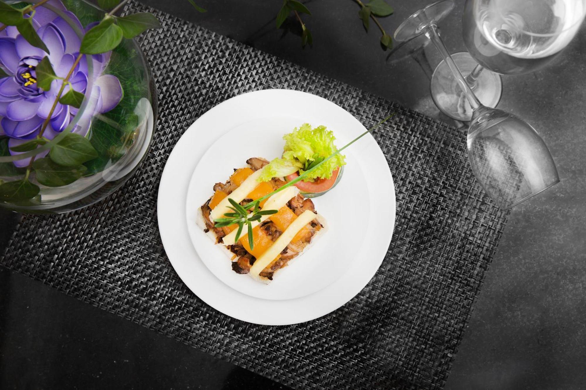 Golden Tulip Addis Ababa Ξενοδοχείο Εξωτερικό φωτογραφία